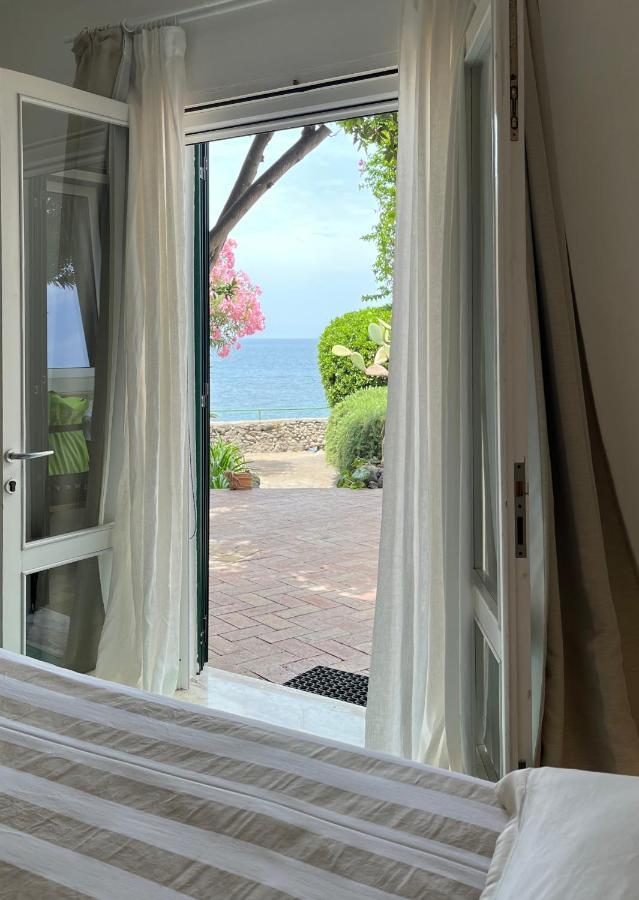 Nelinda Waterfront Accommodation 카사밋쵸라테르메 외부 사진